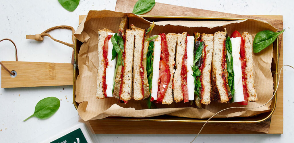 Mediterranean sandwich with Hello-V Greek White